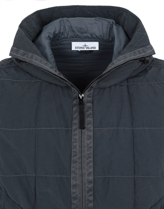 43524 NASLAN LIGHT WITH PRIMALOFT® TC Jacket Stone Island Men