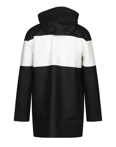 фото Легкое пальто stutterheim