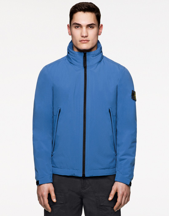 希少　STONE ISLAND　SOFT SHELL-R PRIMALOFT®裏地ナイロン100％