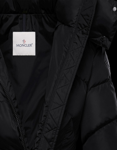 how to wash moncler coat