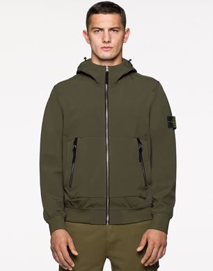 40727 LIGHT SOFT SHELL R_e.dye® TECHNOLOGY Jacket Stone Island Men