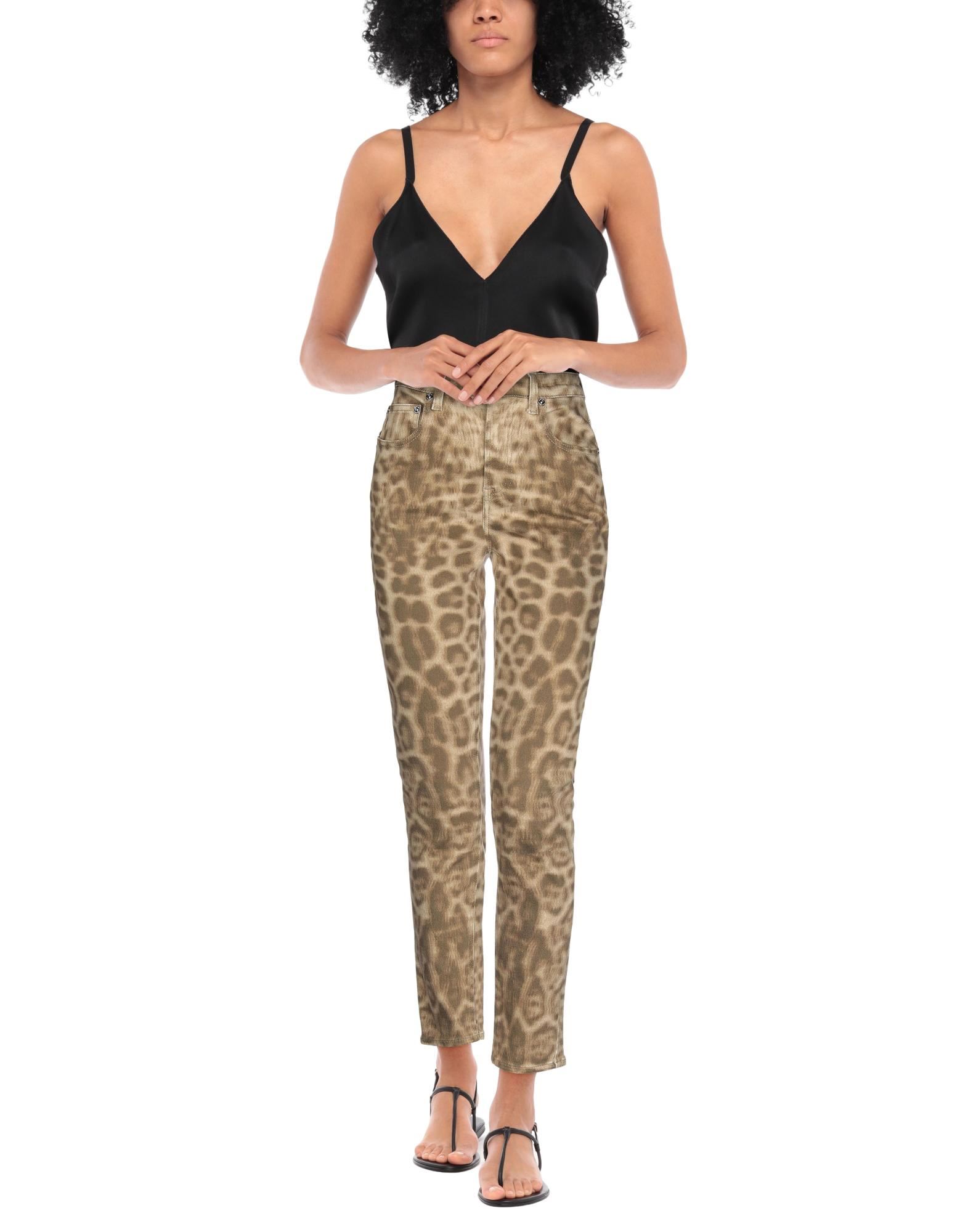  Burberry - Partes De Abajo - Pantalones Vaqueros - On Yoox.com 