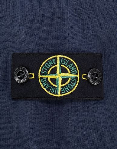 stone island 2 badges