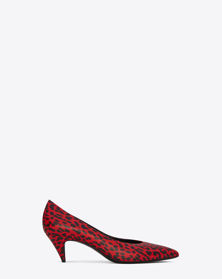 Kitten heel Kitten heel