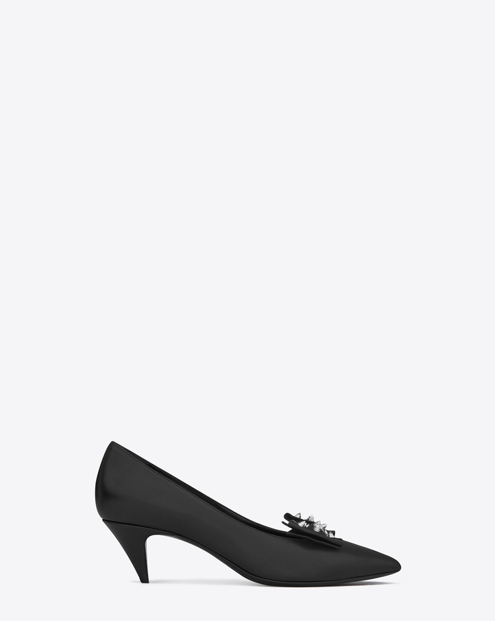 Kitten heel Kitten heel