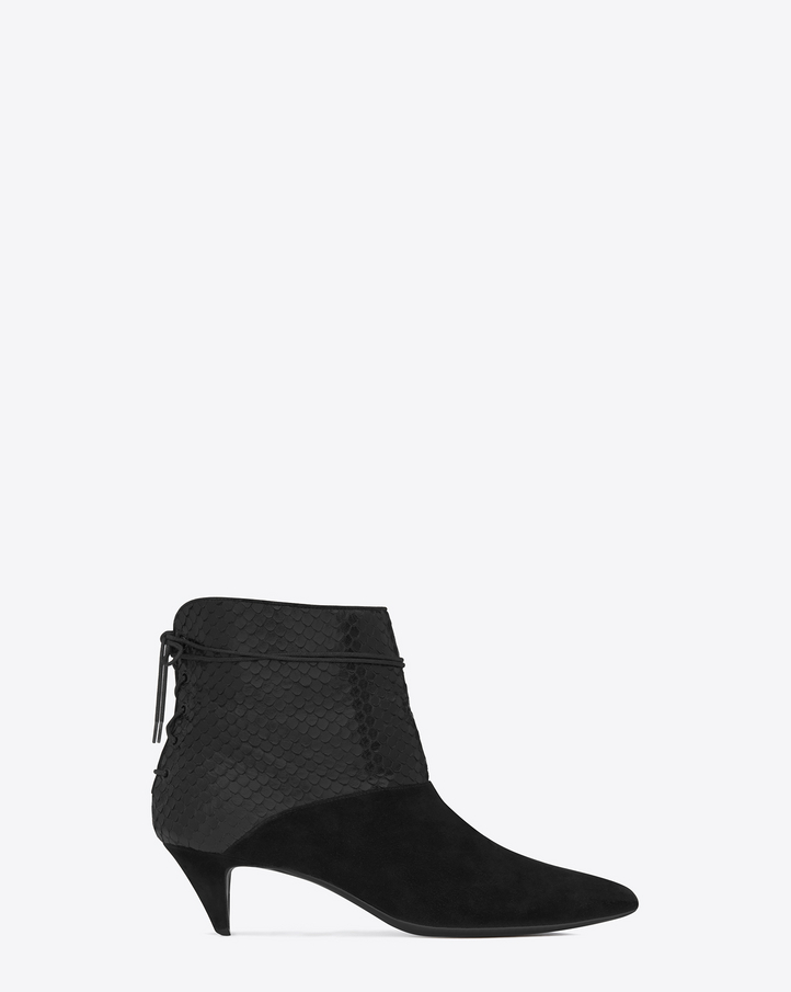 Kitten heel Kitten heel