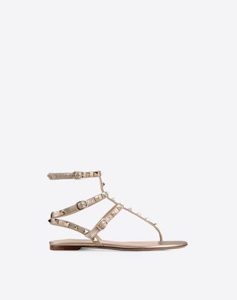 Rockstud flat thong sandal for Woman | Valentino Online Boutique