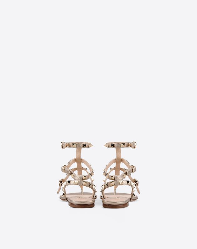 valentino thong rockstud flat sandals