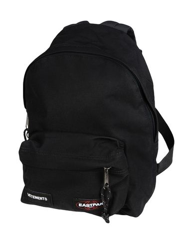 фото Рюкзаки и сумки на пояс eastpak