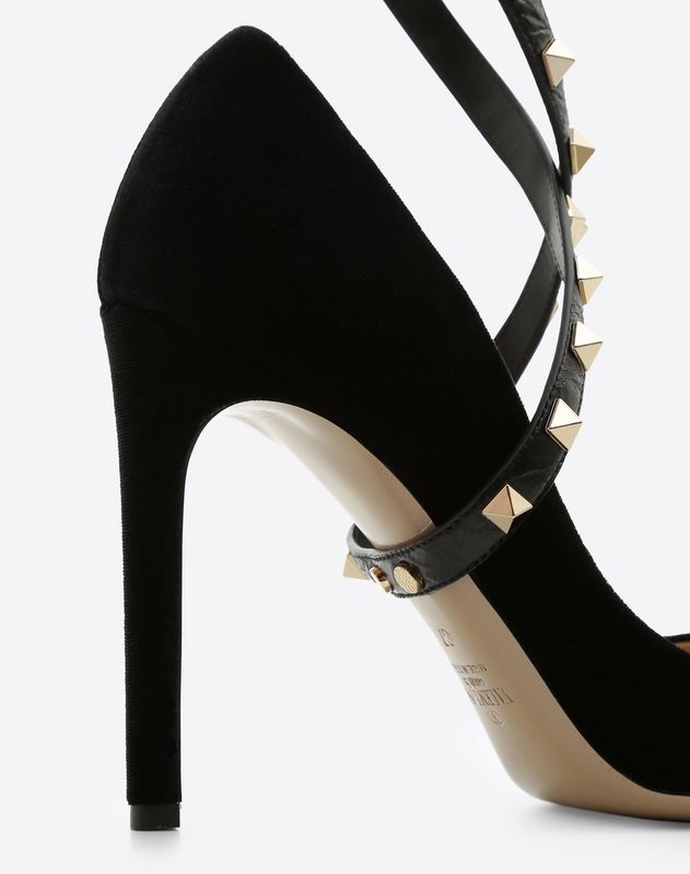 valentino velvet pumps