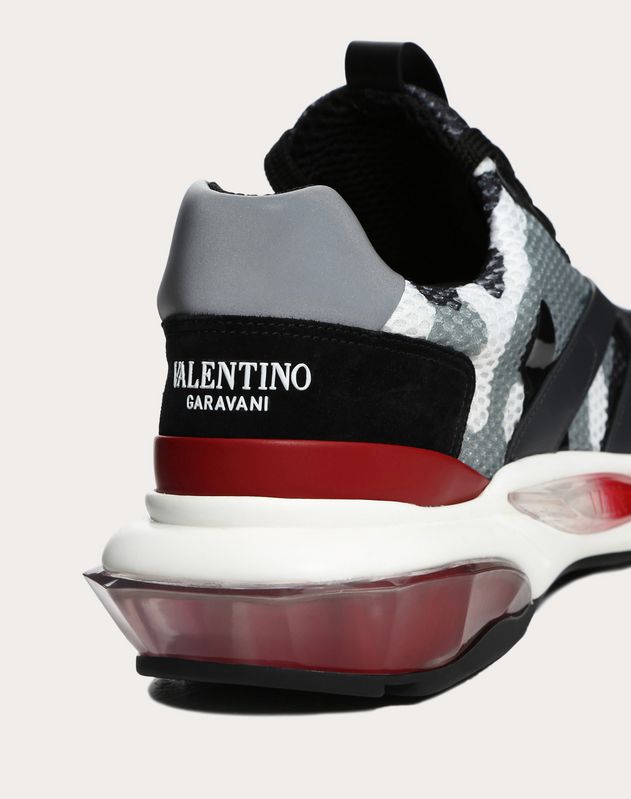 Circus Zachte voeten Trouw Valentino Garavani Camouflage Bounce Sneakers Online Sale, UP TO 59% OFF