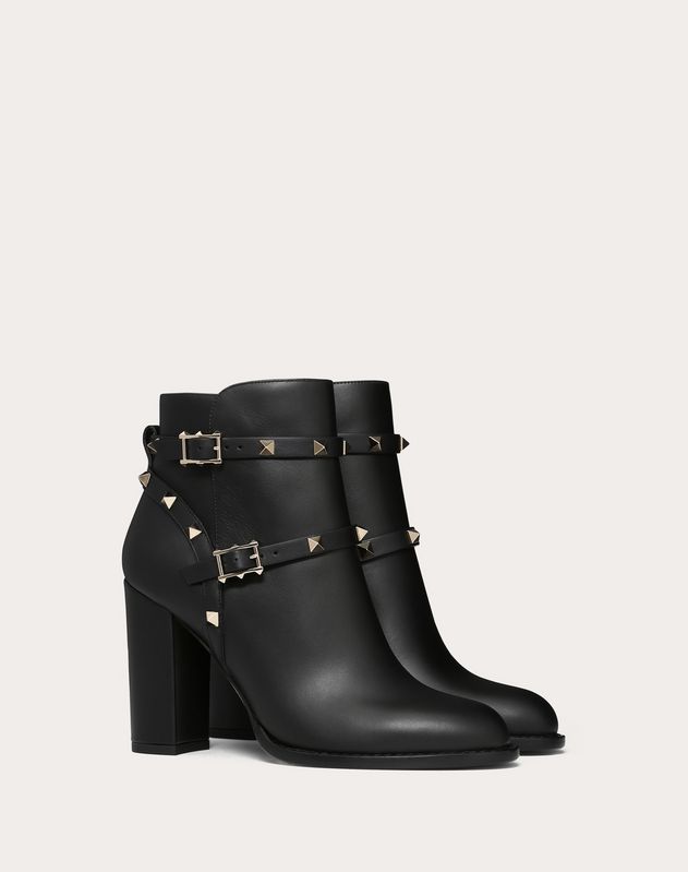 Rockstud ankle boot 100 mm for Woman | Valentino Online Boutique