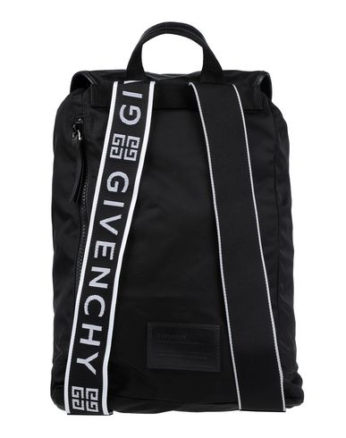 фото Рюкзаки и сумки на пояс Givenchy