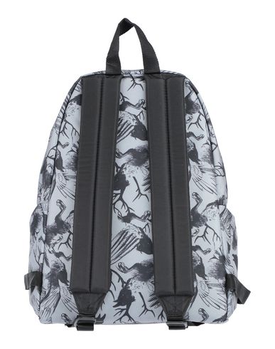 фото Рюкзаки и сумки на пояс Eastpak