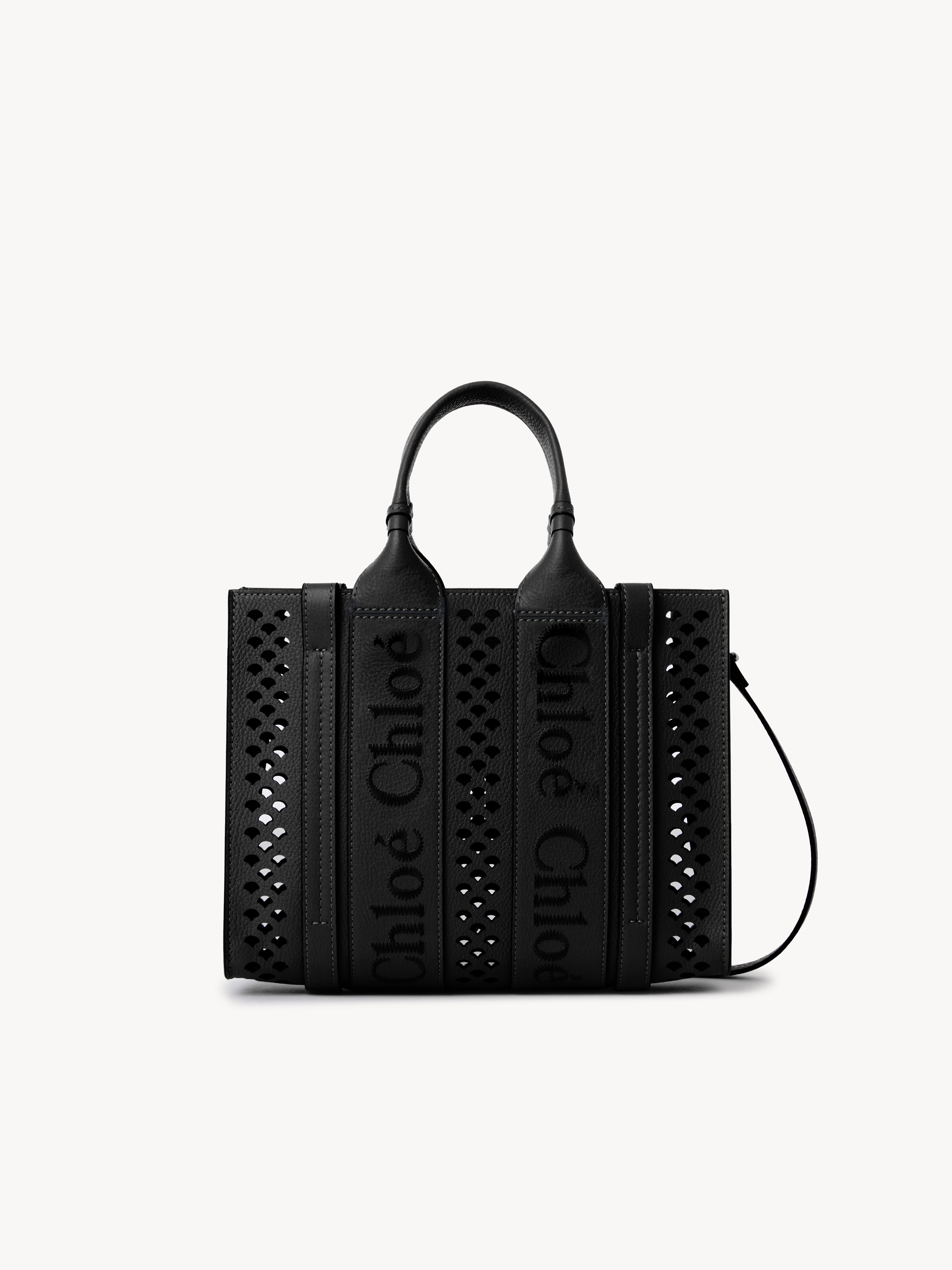 Chloé Piccola Woody Black Tote Bag With Perforated Edges And Logo In Grained Leather Woman In Black