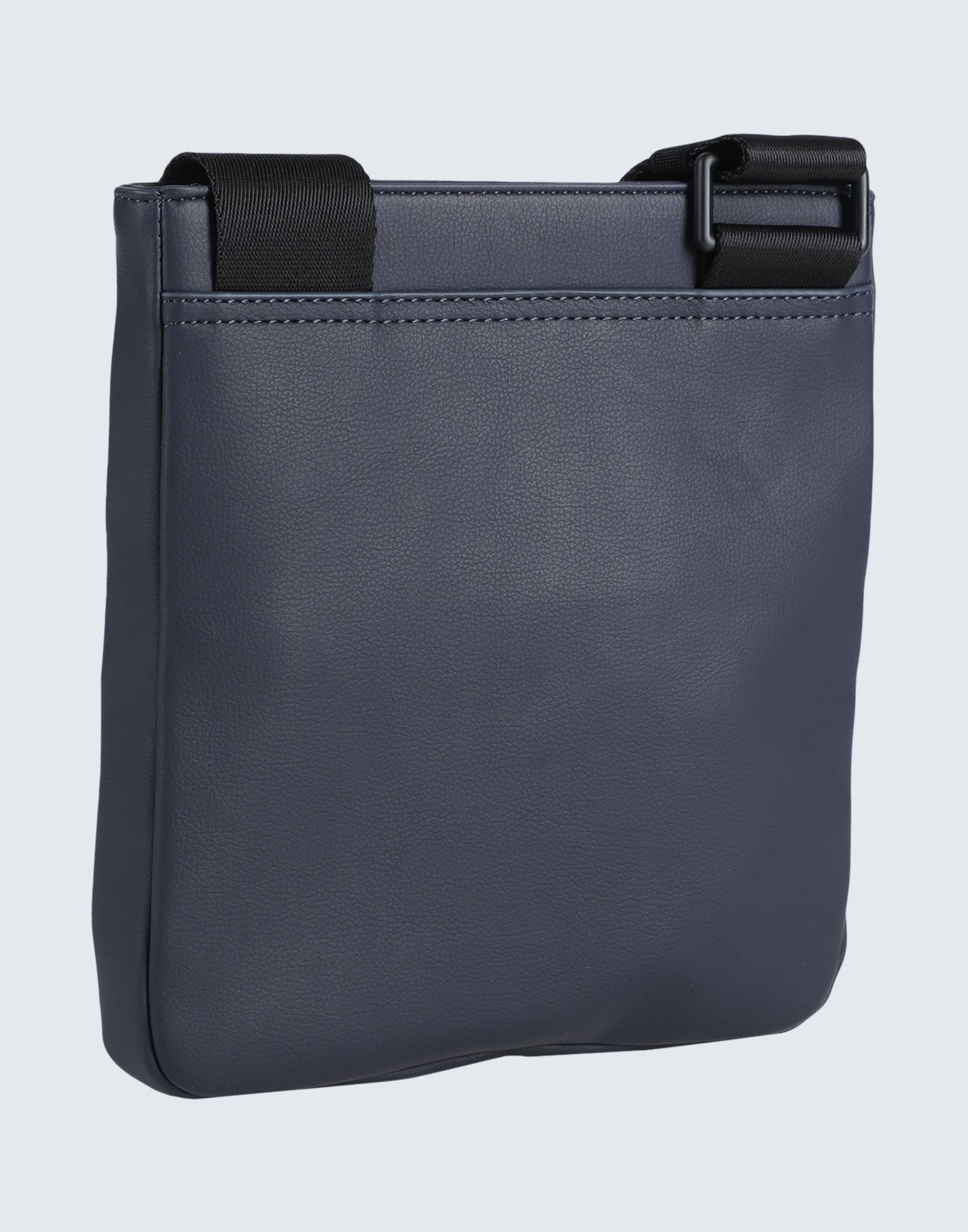  Tommy Hilfiger - Taschen - Umhängetasche - On Yoox.com 