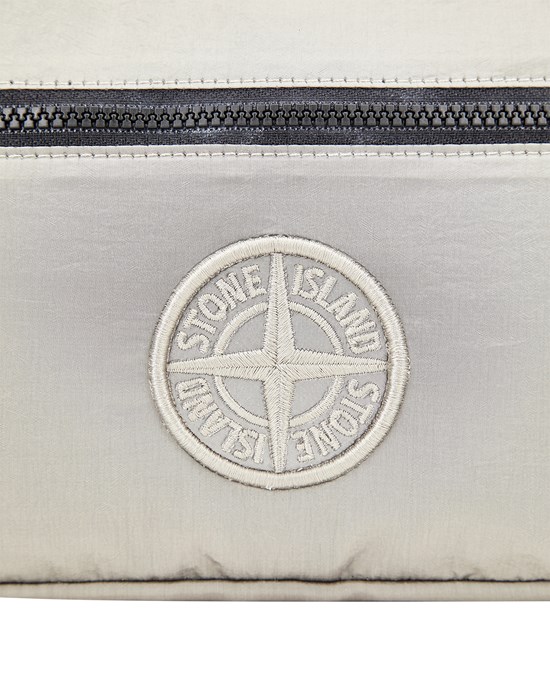 91576 NYLON METAL IN ECONYL® REGENERATED NYLON, BUM BAGFür Ihn 