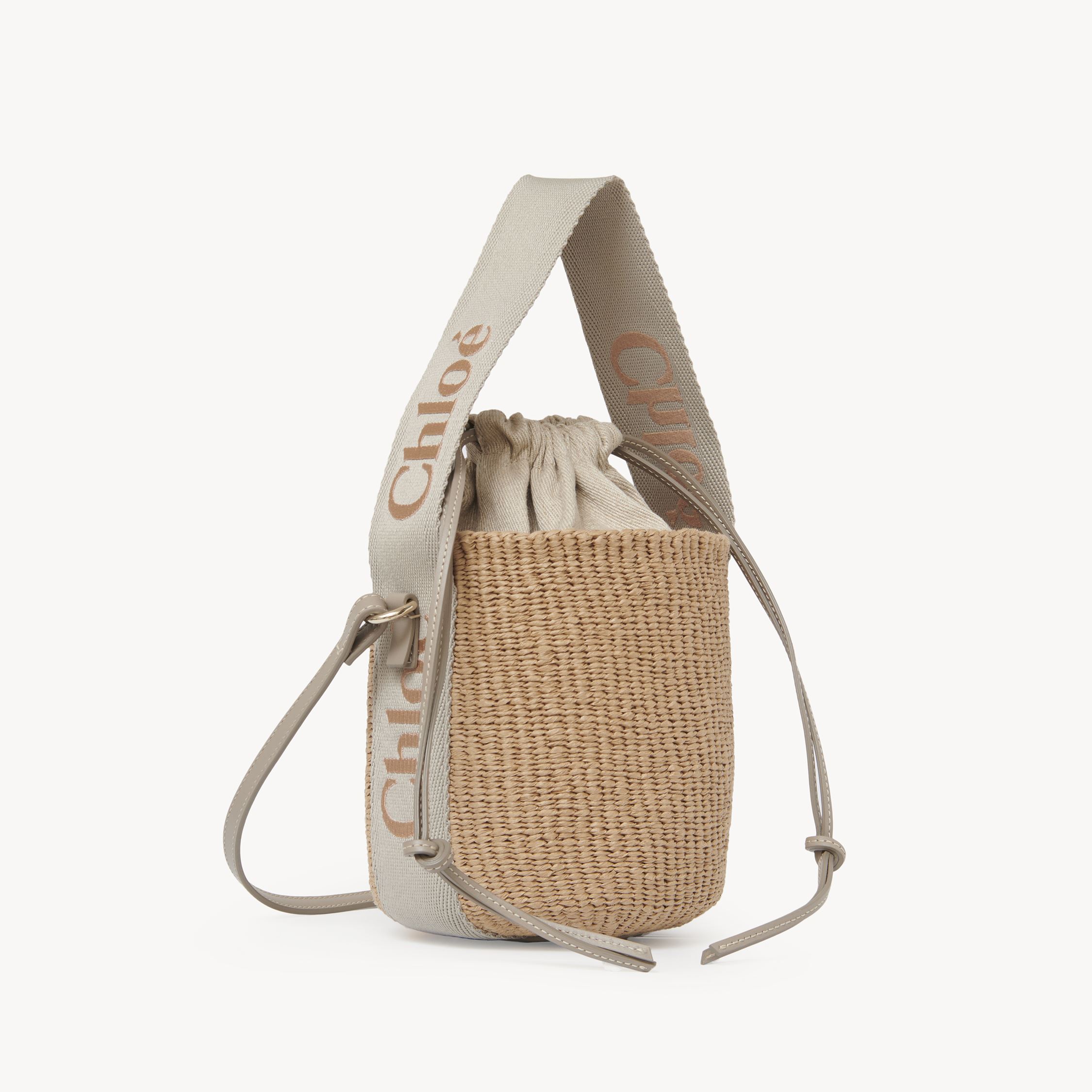 Chloé Small Woody Basket In Natural Fibres Green Size Onesize 100% Paper In Green