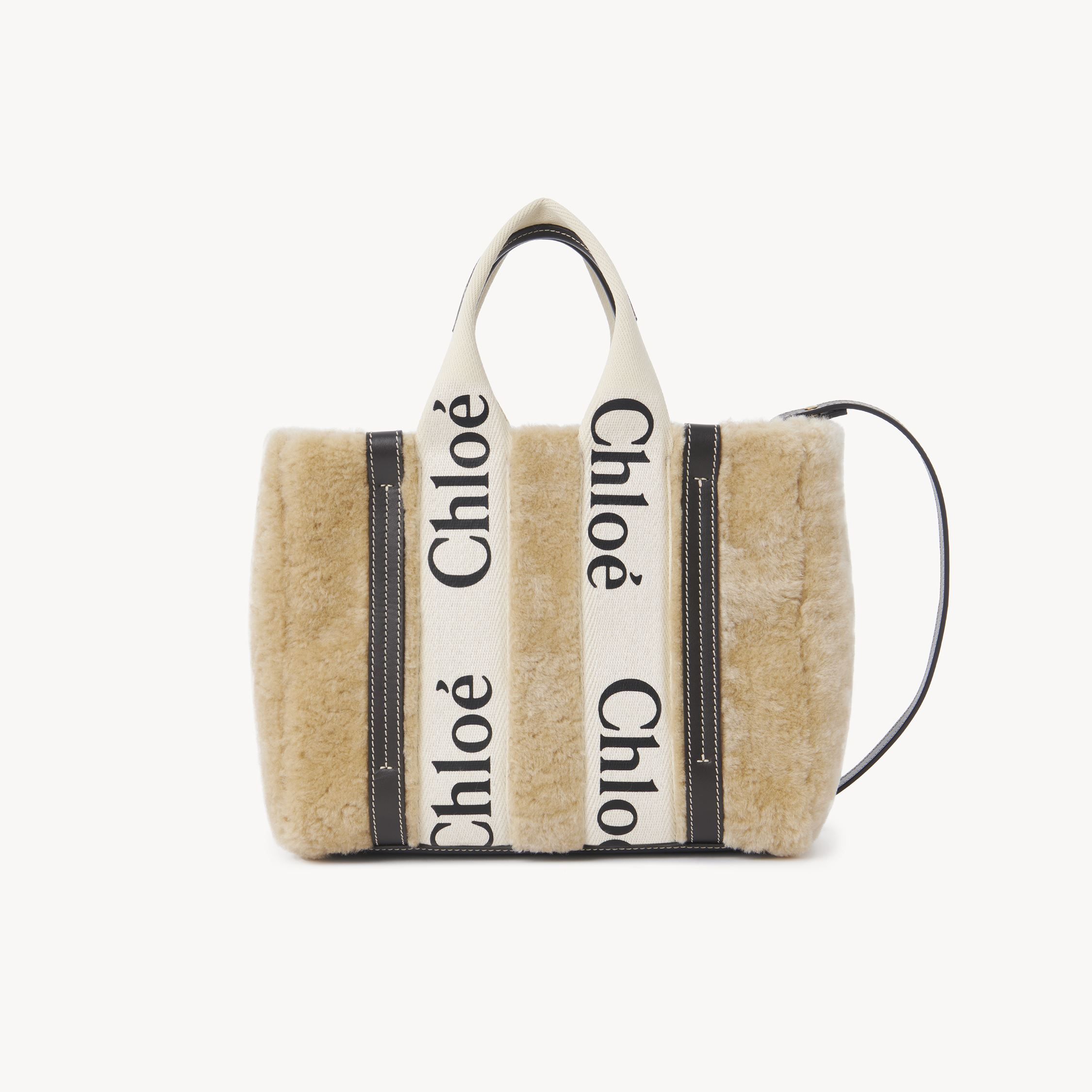 Chloé Small Woody Tote Bag In Shearling Beige Size Onesize 100% Lambskin, Calf-skin Leather In Sand