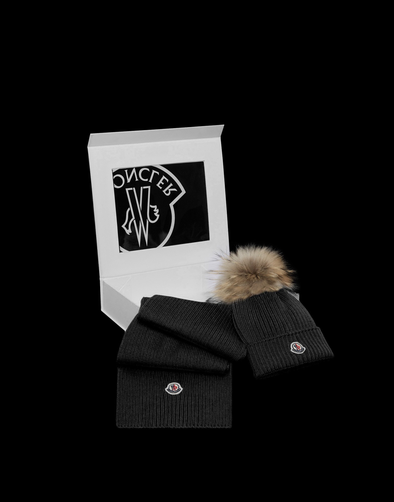 moncler hat scarf