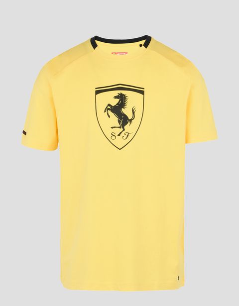 Scuderia Ferrari Online Store - Men's short-sleeve t-shirt with black Shield - Short Sleeve T-Shirts
