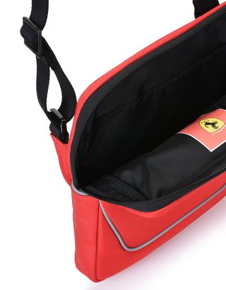Scuderia Ferrari Online Store - Borsa a tracolla con dettagli in colore a contrasto - Borse Messenger