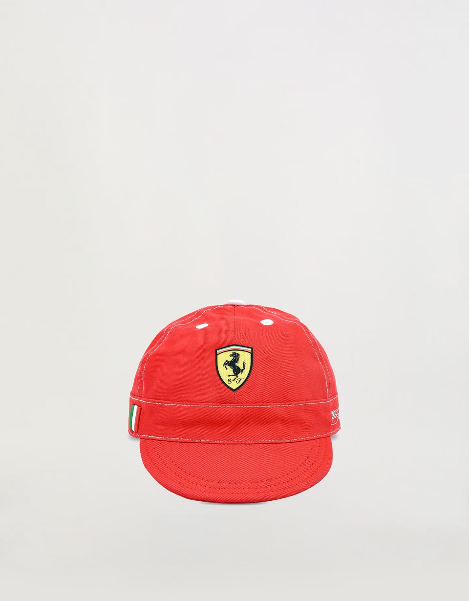 Scuderia Ferrari Online Store , Cappellino in cotone Scudetto Ferrari neonato , Cappellini da Baseball
