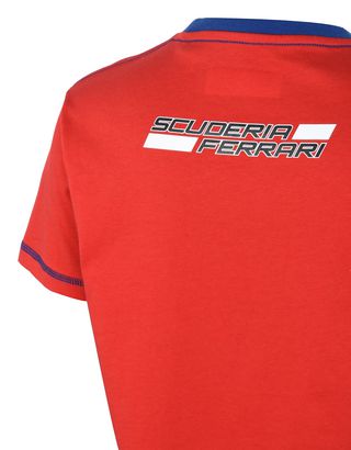 Scuderia Ferrari Online Store - Kinder-T-Shirt mit Scudetto Ferrari-Abzeichen - Kurzärmelige T-Shirts
