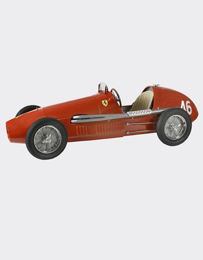 Reproducción Ferrari 500 F2 a escala 1:1,8