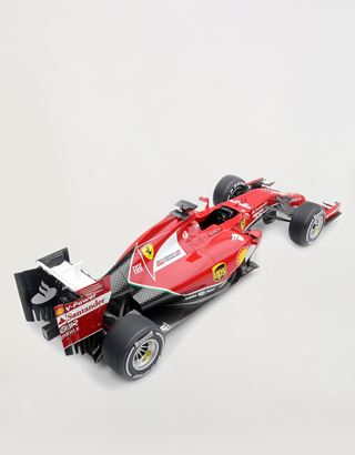 Scuderia Ferrari Online Store - Ferrari F14 T 1:8 scale model - Car Models 1_1.8