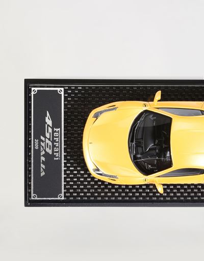 Scuderia Ferrari Online Store - Ferrari 458 Italia model in 1:43 scale - Car Models 01:43