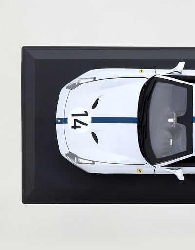 Scuderia Ferrari Online Store - Ferrari California T The Hot Rod 1:18 scale model - Car Models 01:18