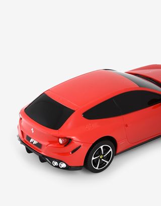 xin yu arts toys ferrari
