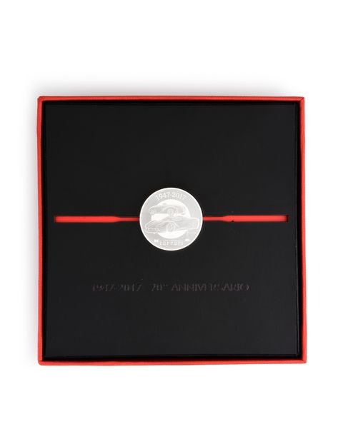 Scuderia Ferrari Online Store - Medaglia per il 70° anniversario Ferrari - Libri