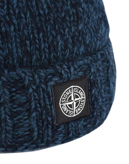 beret stone island