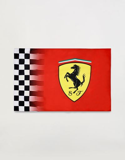 Флаг Scuderia Ferrari с эмблемой Scudetto