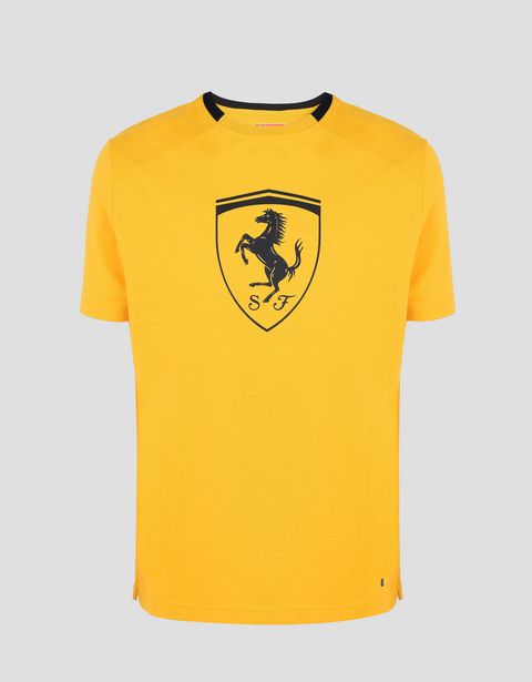 Scuderia Ferrari Online Store - Men's short-sleeve t-shirt with black Shield - Short Sleeve T-Shirts