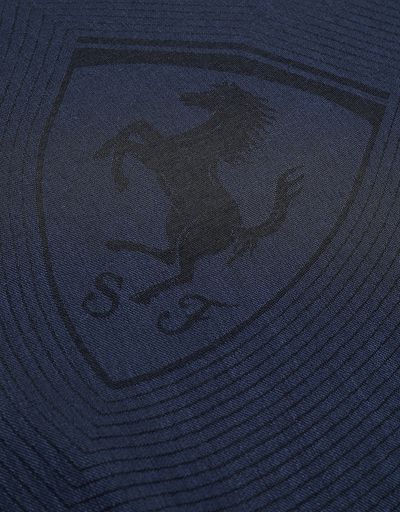 Scuderia Ferrari Online Store - Square jacquard scarf with Ferrari Shield - Foulards