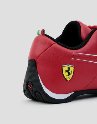 Scuderia Ferrari Online Store - シューズ SF Puma Future Cat Ultra キッズ - アクティブスポーツシューズ