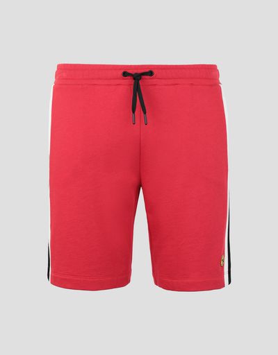 Scuderia Ferrari Online Store - Men’s bermudas with contrasting side stripes - Shorts