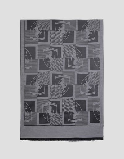 Bufanda para hombre con motivo de cuadros y escudo de Ferrari