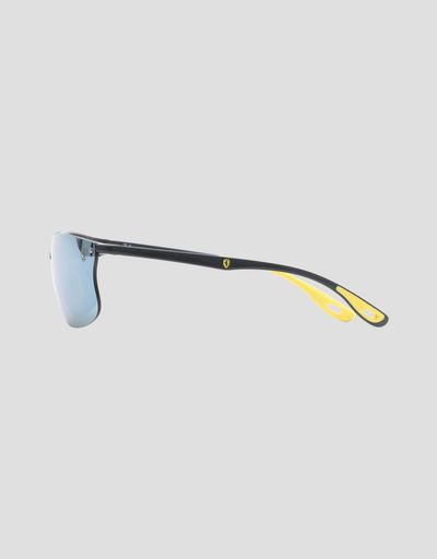 Scuderia Ferrari Online Store - Ray-Ban for Scuderia Ferrari with Chromance polarized lenses 0RB4322M - Sunglasses