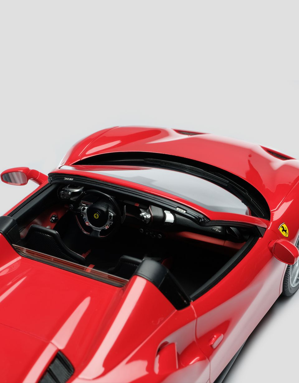 Ferrari Ferrari 488 Spider Model In 118 Scale Man