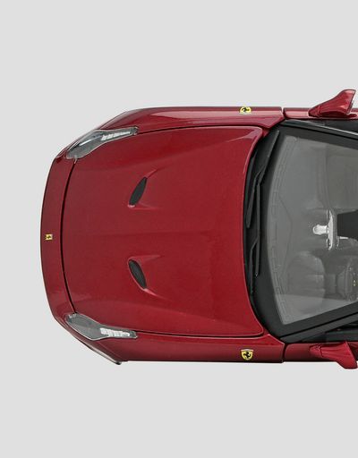 Scuderia Ferrari Online Store - California T (open top) 1:24 scale model - Car Models 01:24