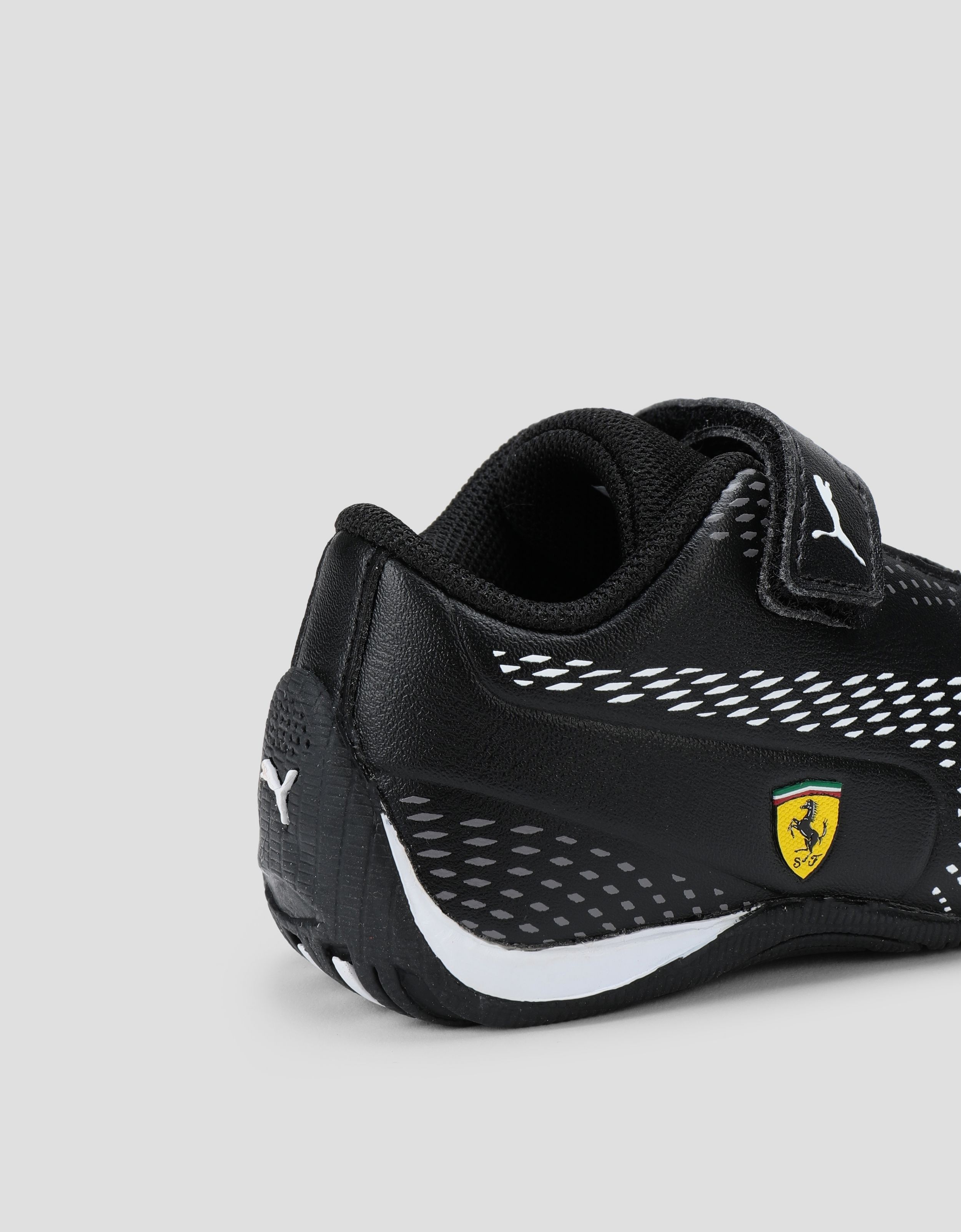 brooks shoes yellow