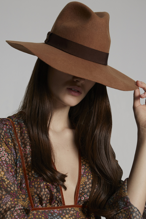 Dsquared2 Women Hat In Brown