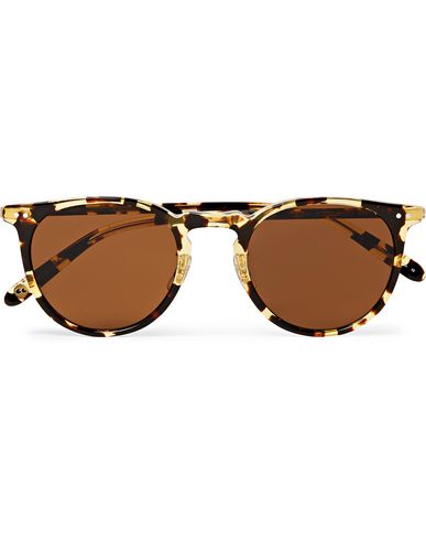 Солнечные очки