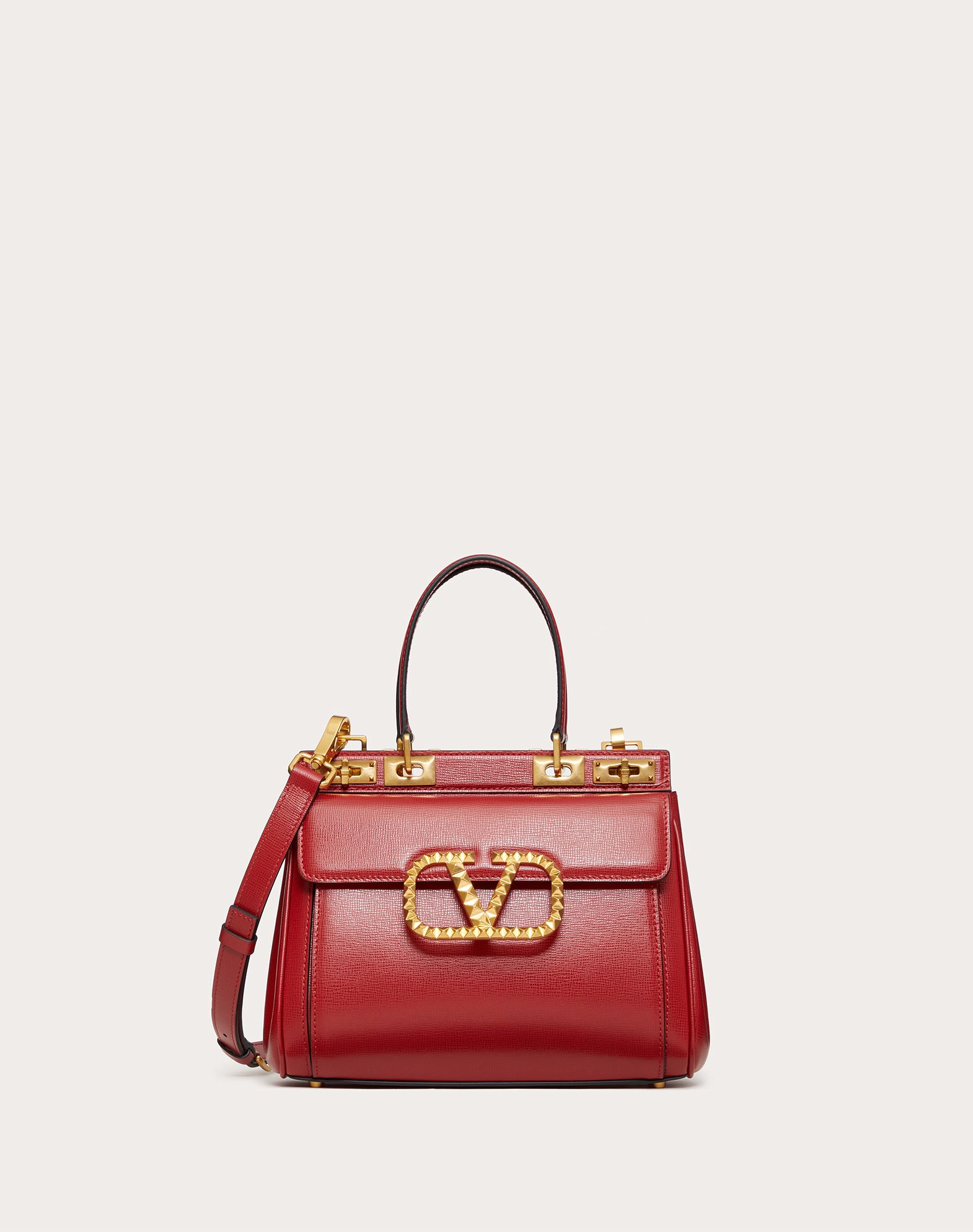 Praktisk Arkæologi Ende Medium Rockstud Alcove Handbag in Grainy Calfskin for Woman | Valentino  Online Boutique