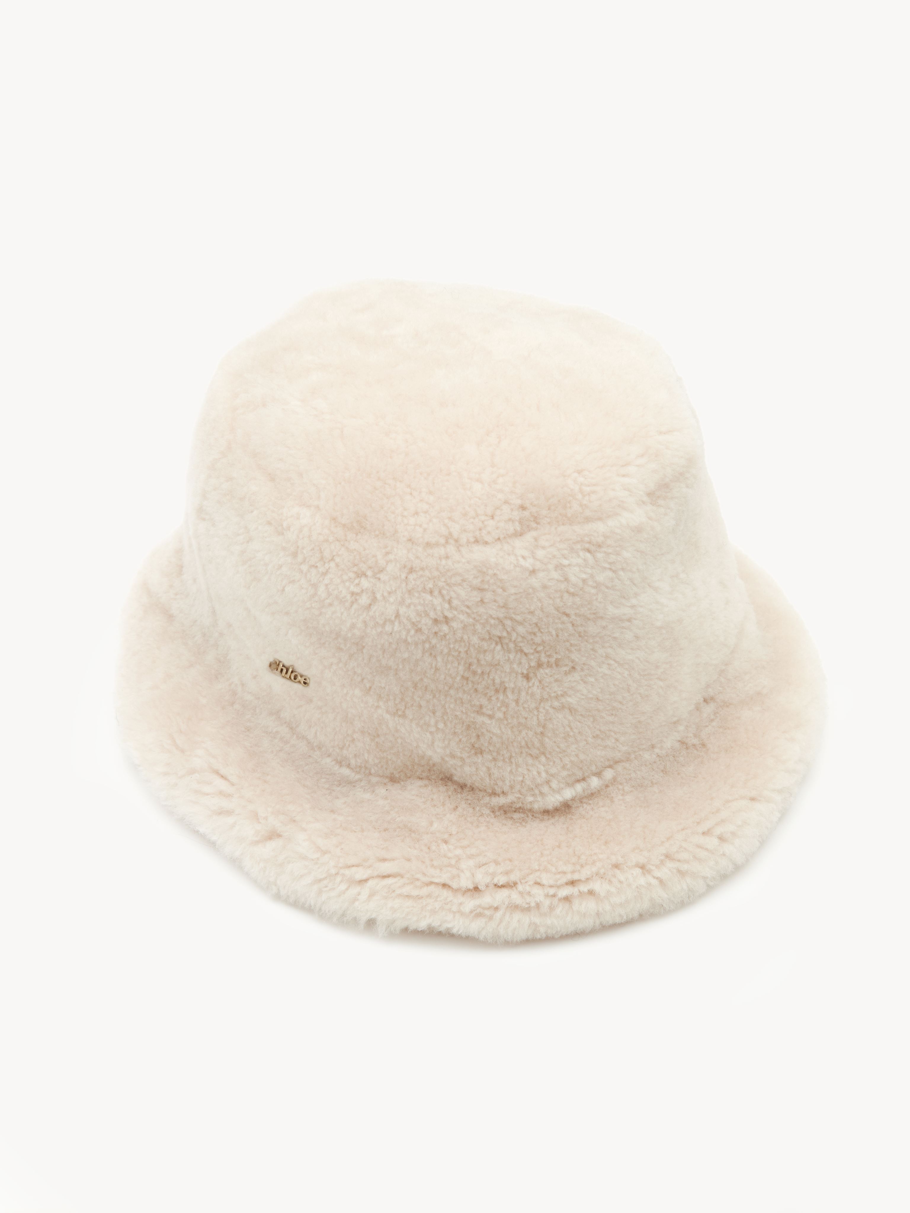 Chloé Shearling Bucket Hat In White