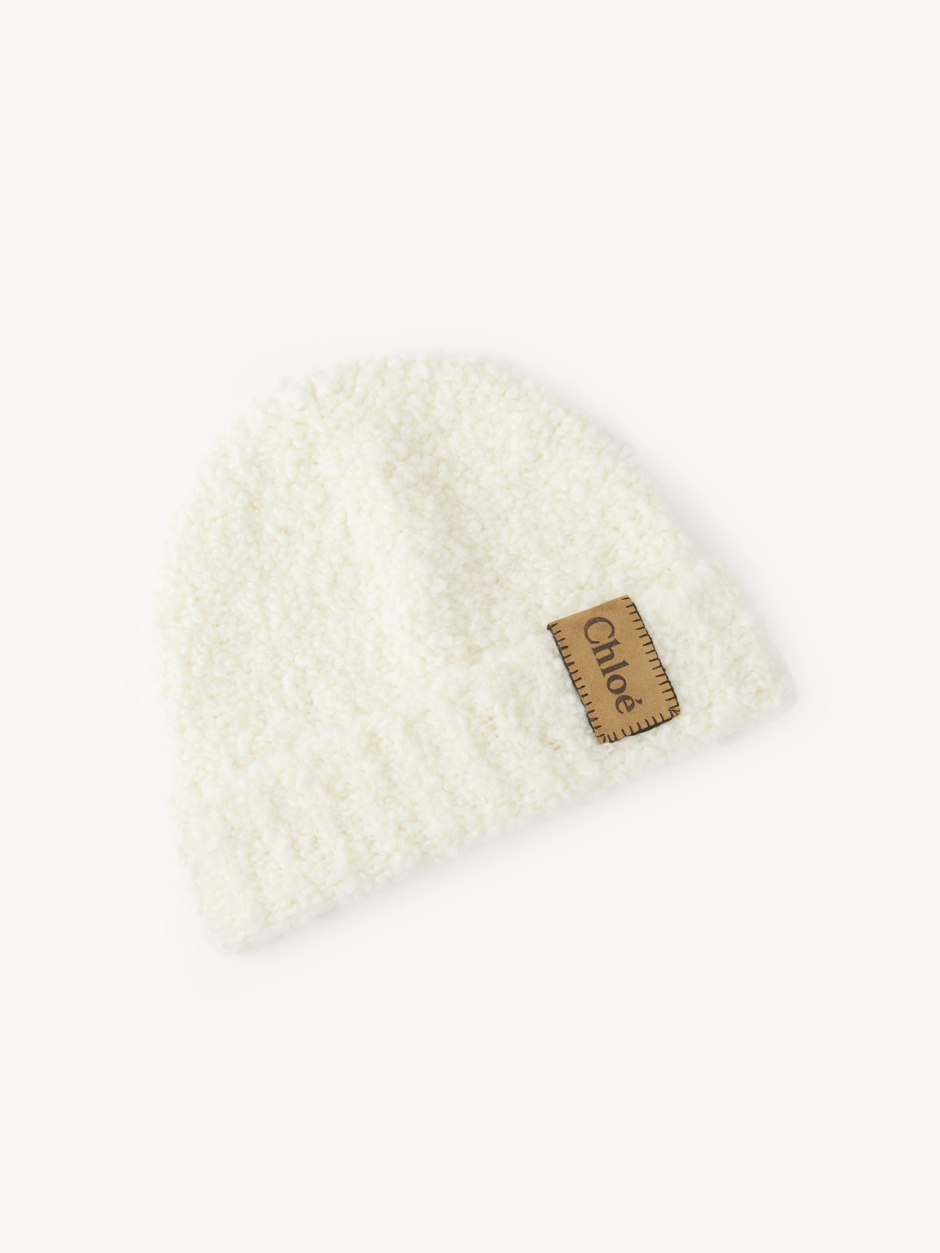 Chloé Beanie In Curly Wool Knit White Size Onesize 90% Virgin Wool, 10% Polyester